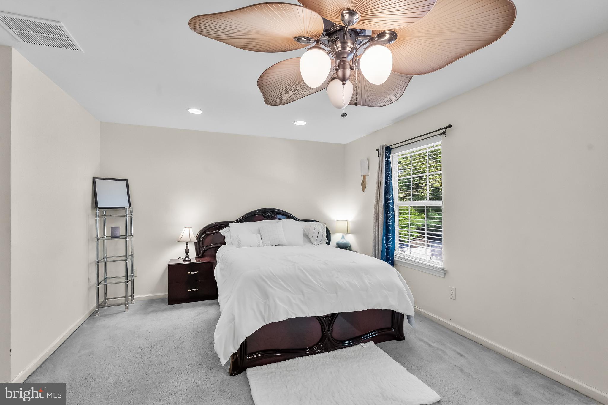 18 HIGH MEADOWS DRIVE