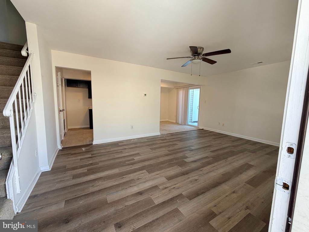 21 LOCUST COURT