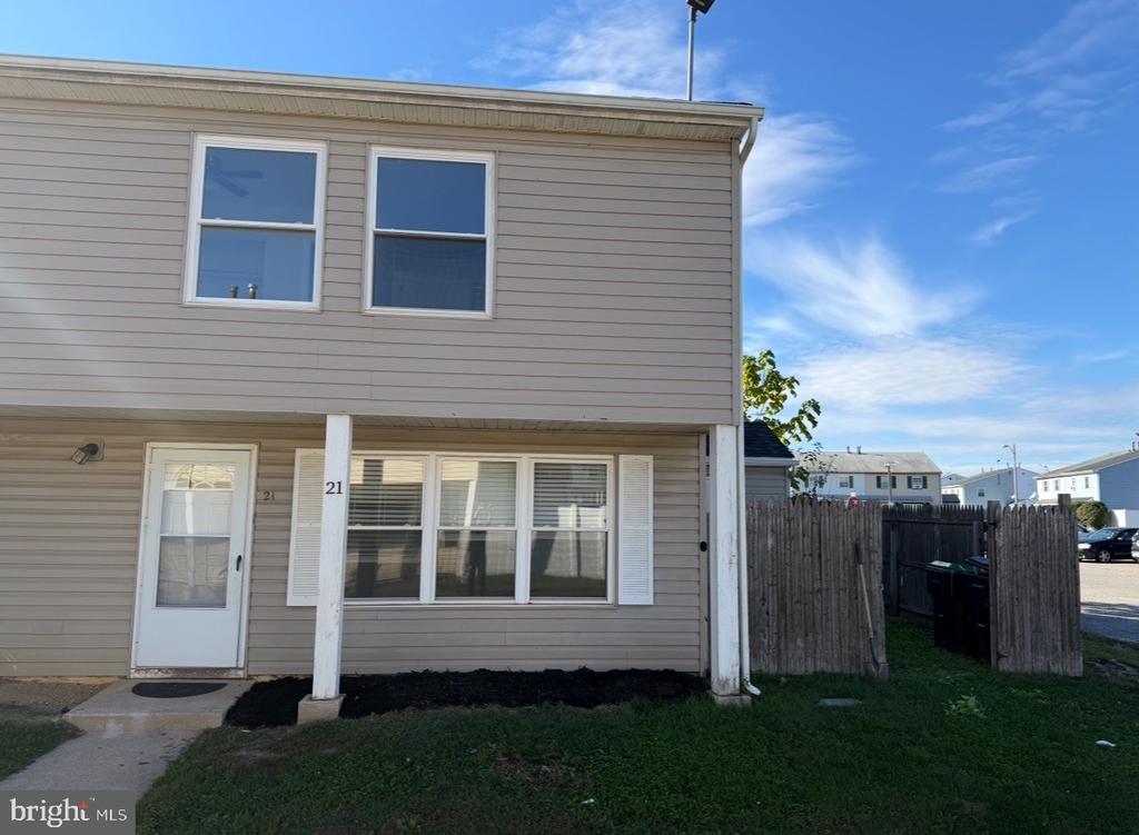 21 LOCUST COURT