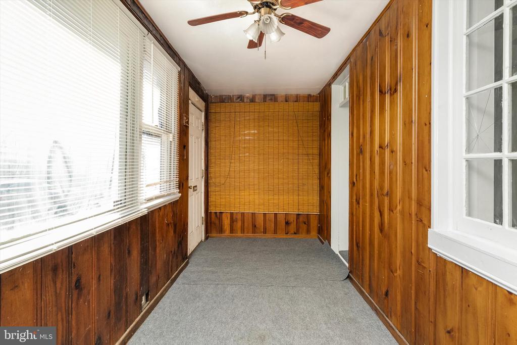 3069 S CONGRESS ROAD
