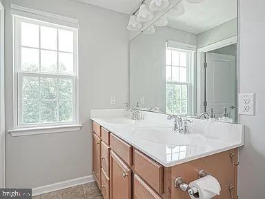 40 VILLAGE GREEN LANE