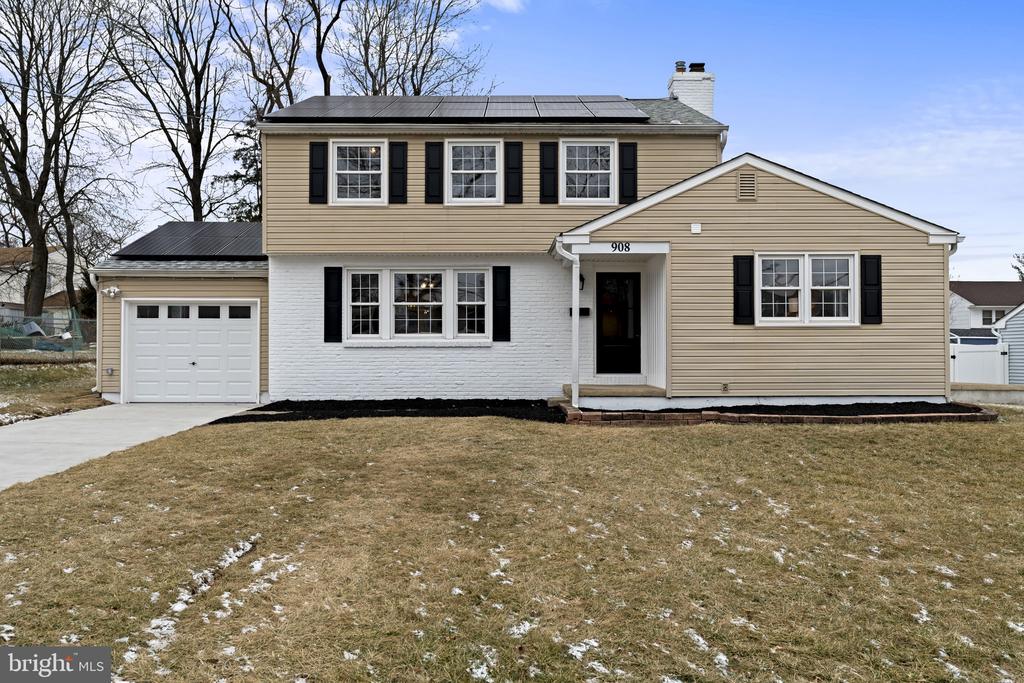 908 CHELTEN PARKWAY