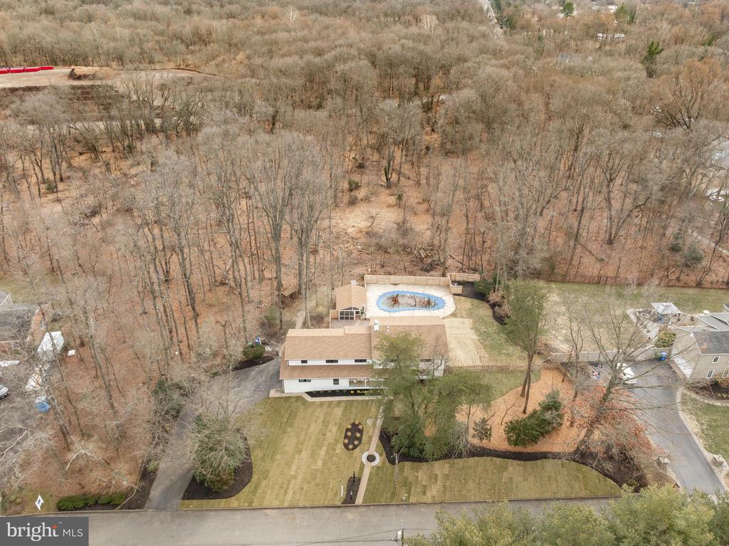 15 IMPERIAL DRIVE