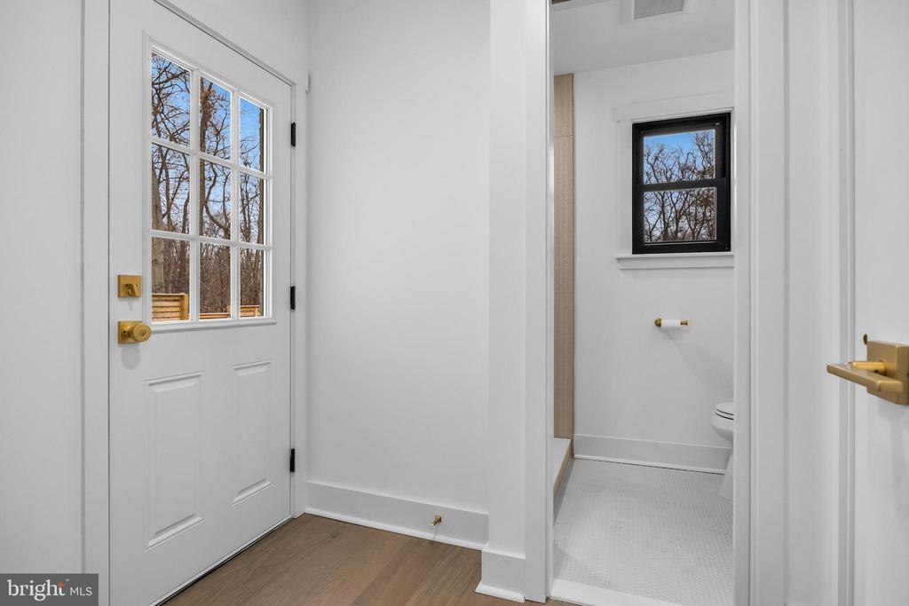 15 IMPERIAL DRIVE