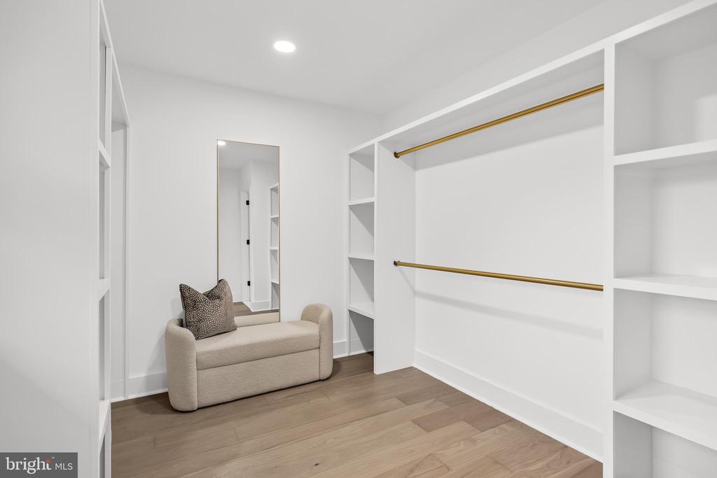 15 IMPERIAL DRIVE