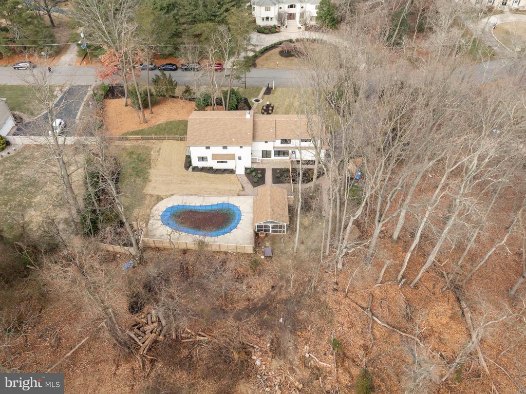 15 IMPERIAL DRIVE