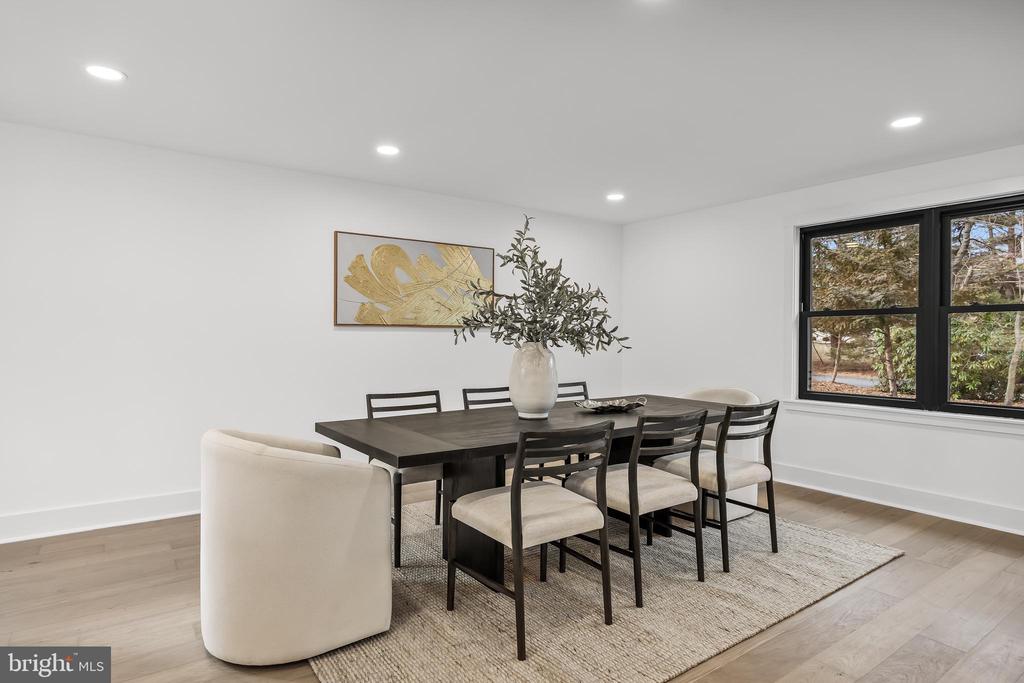 15 IMPERIAL DRIVE