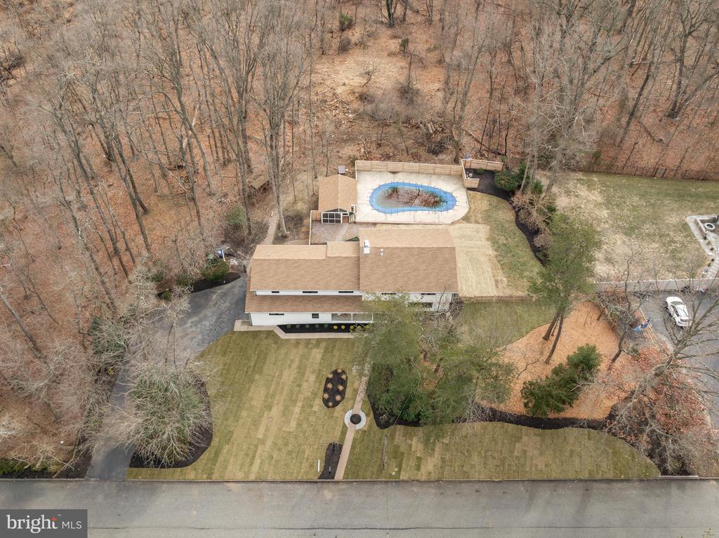 15 IMPERIAL DRIVE