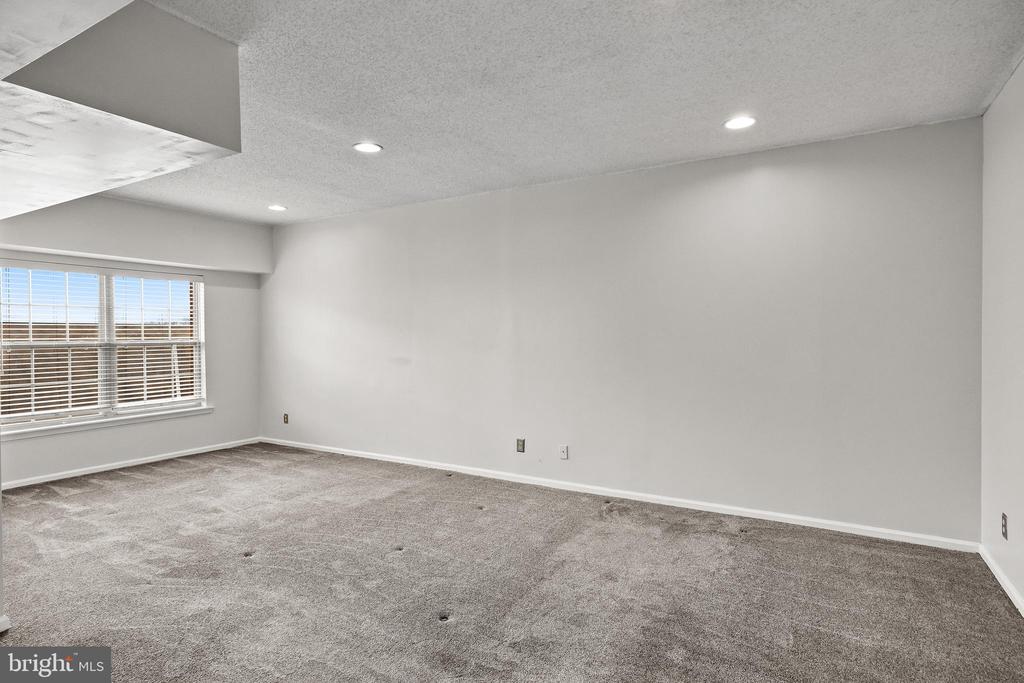 6070 MAIN