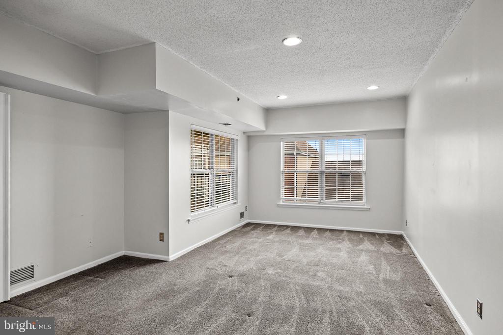 6070 MAIN