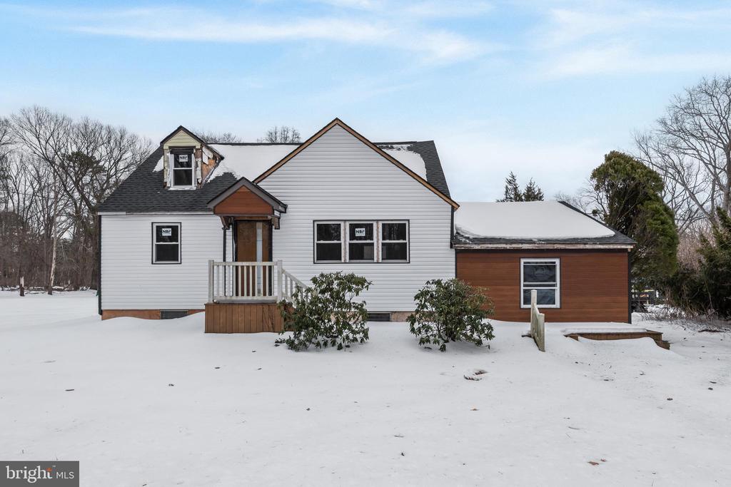 509 HICKSTOWN ROAD