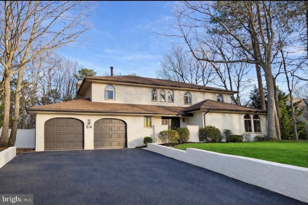 64 CHIPPENHAM DRIVE
