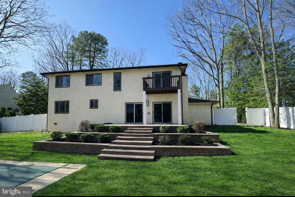 64 CHIPPENHAM DRIVE