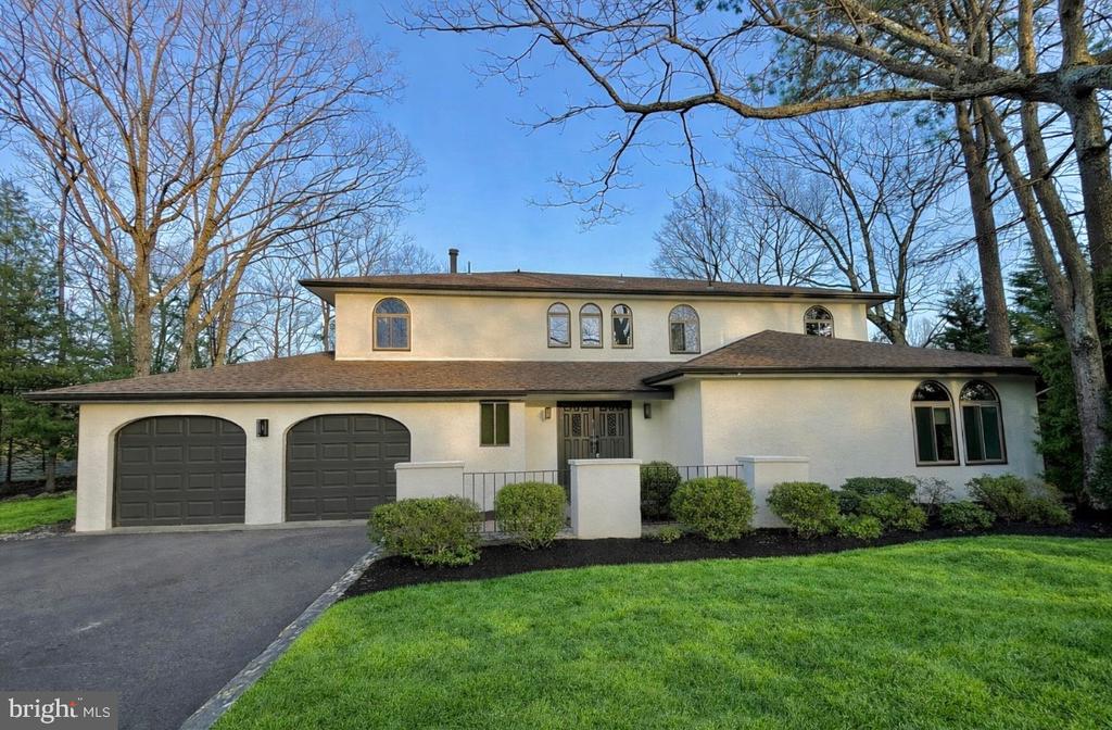 64 CHIPPENHAM DRIVE