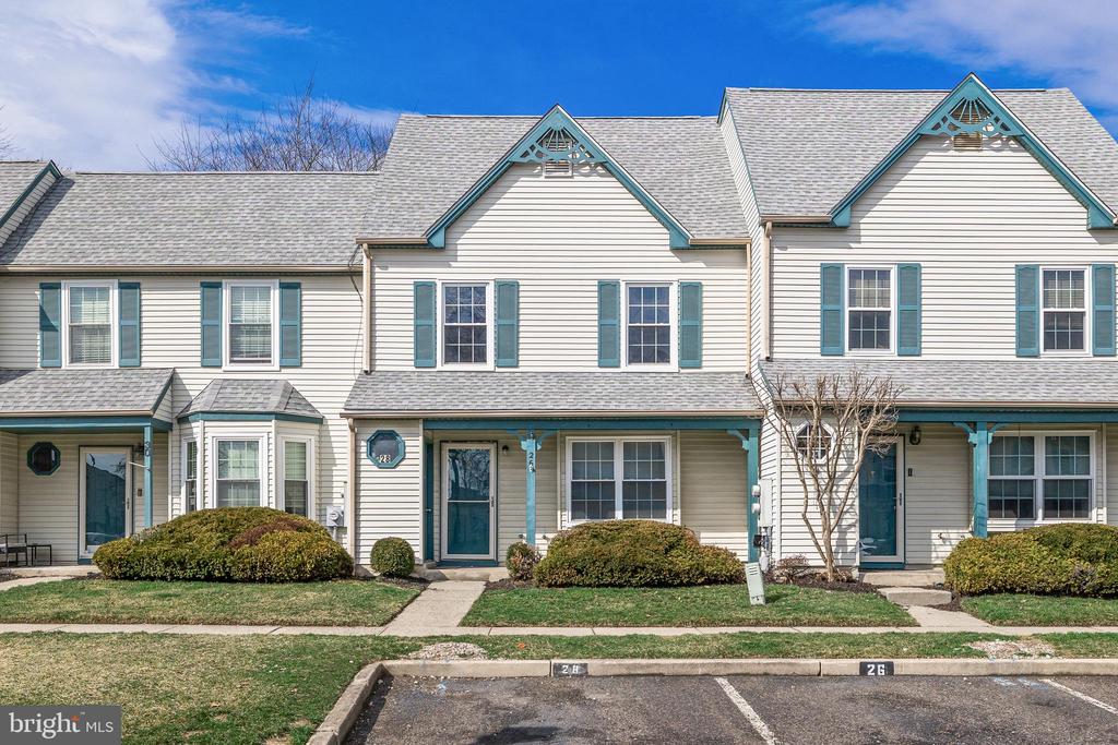 26 KNOLL DRIVE