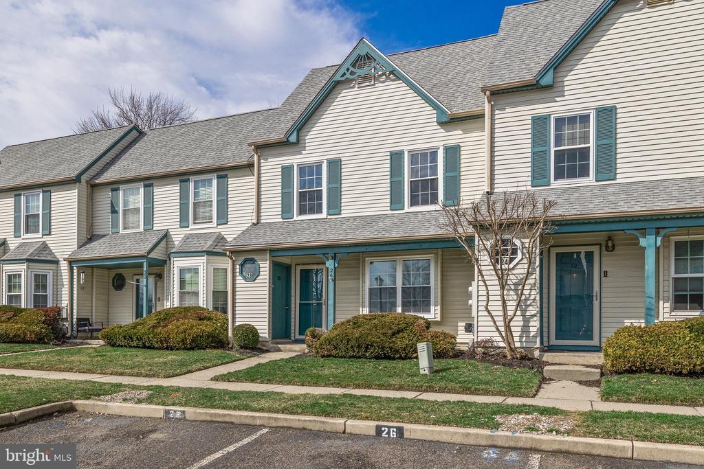 26 KNOLL DRIVE