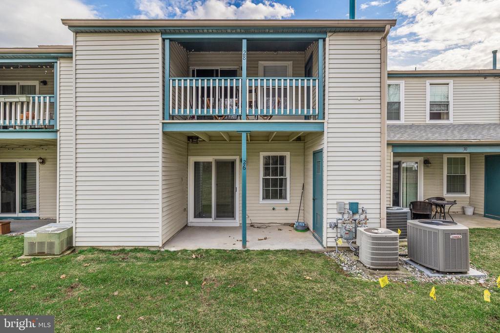 26 KNOLL DRIVE