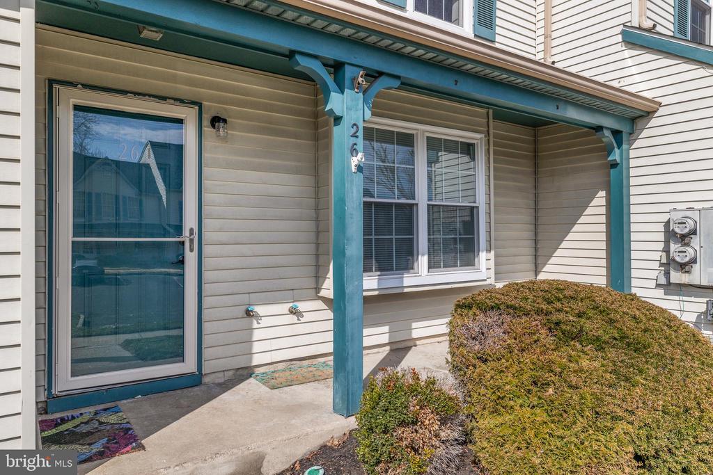 26 KNOLL DRIVE