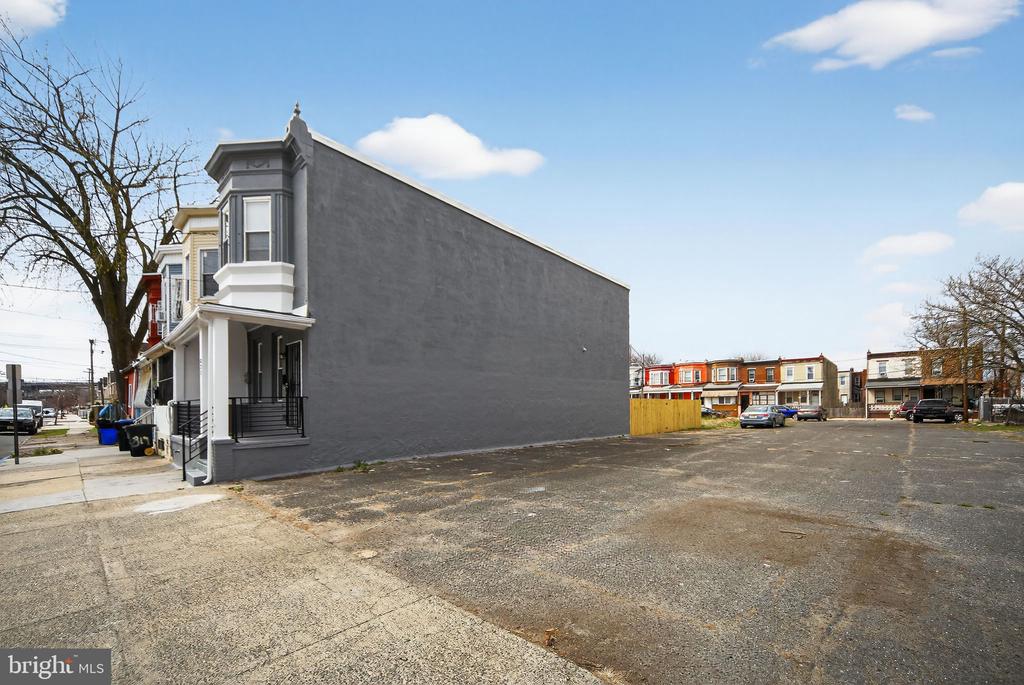 821 N 2ND STREET