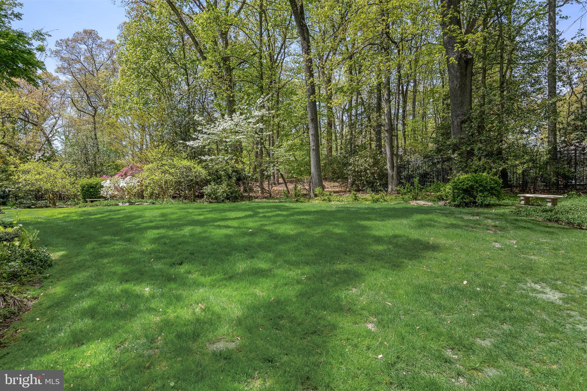 28 IMPERIAL DRIVE