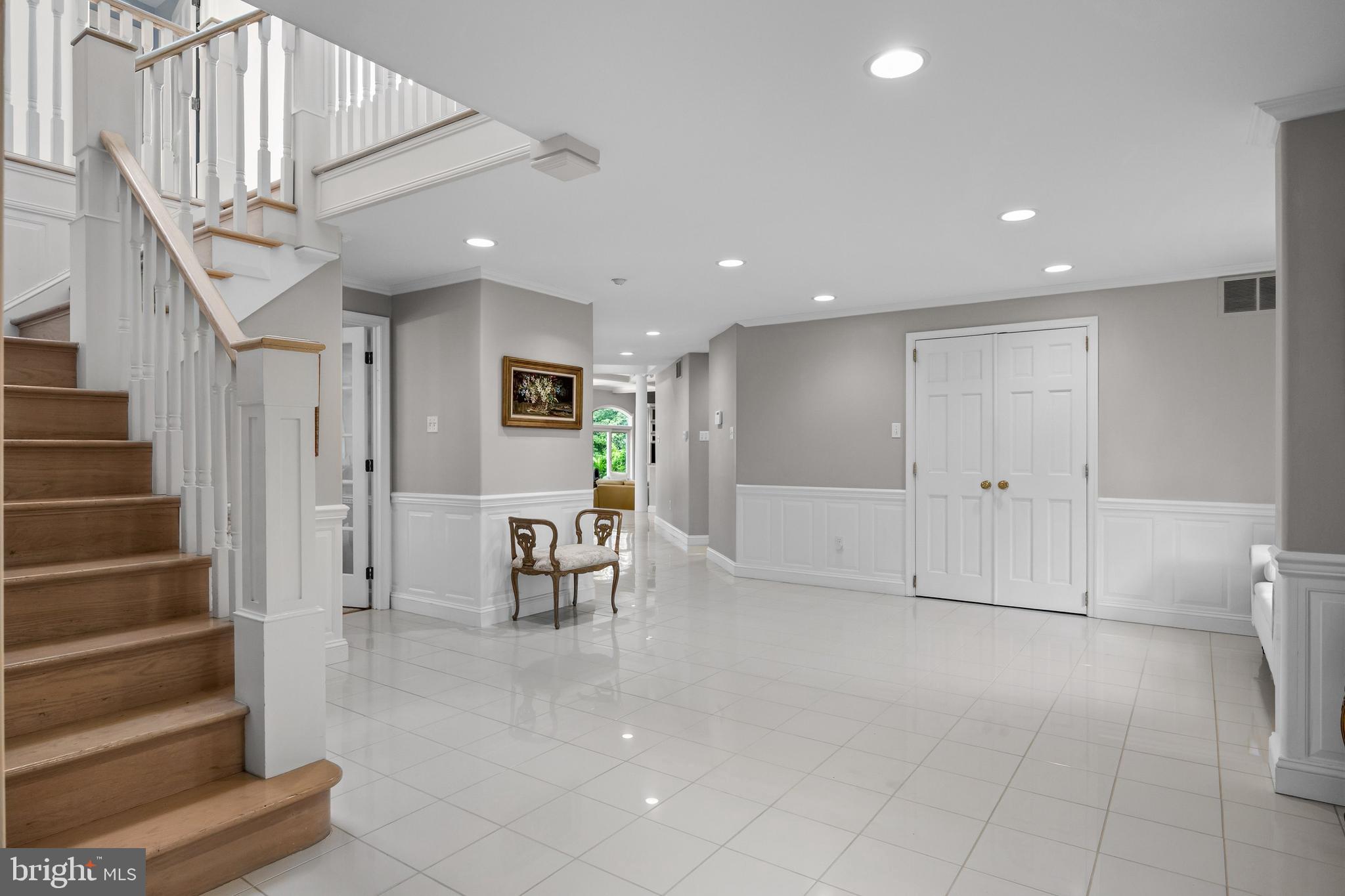 28 IMPERIAL DRIVE