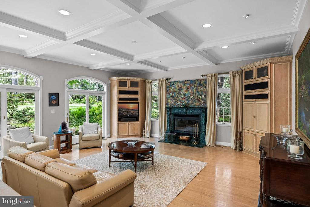 28 IMPERIAL DRIVE