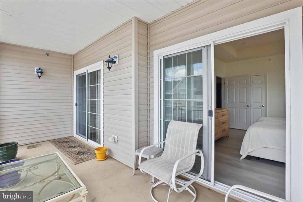 4641 DERBY COURT