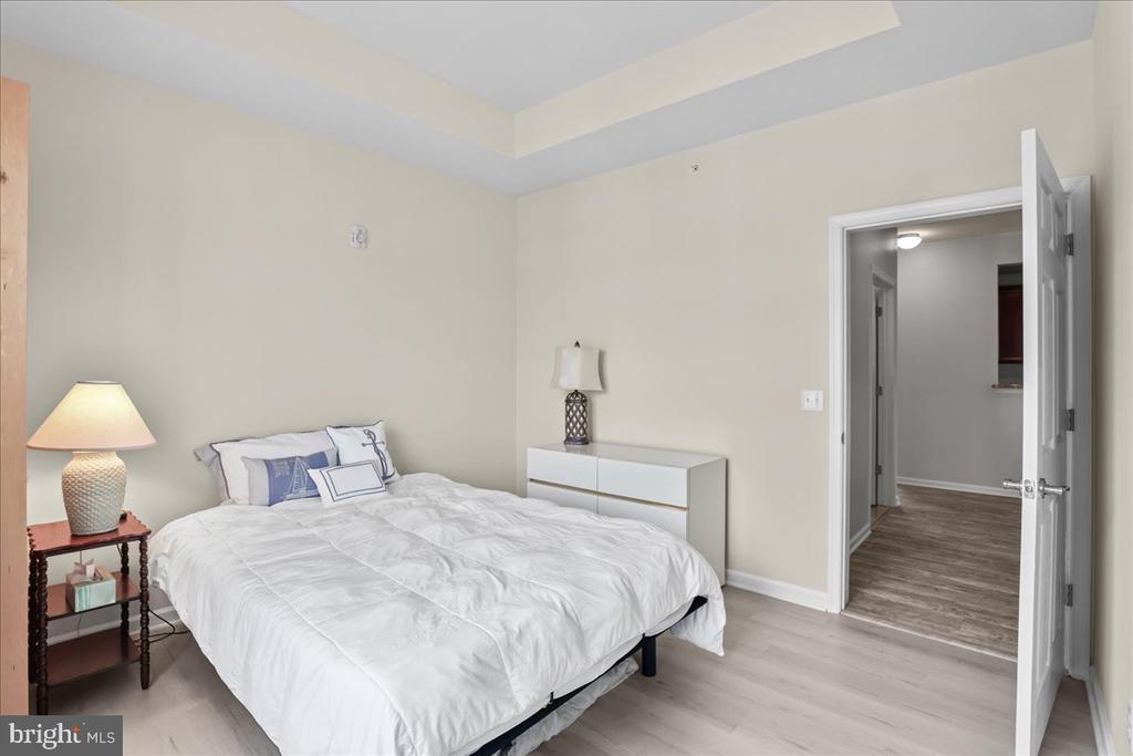 4641 DERBY COURT