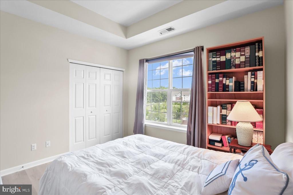 4641 DERBY COURT