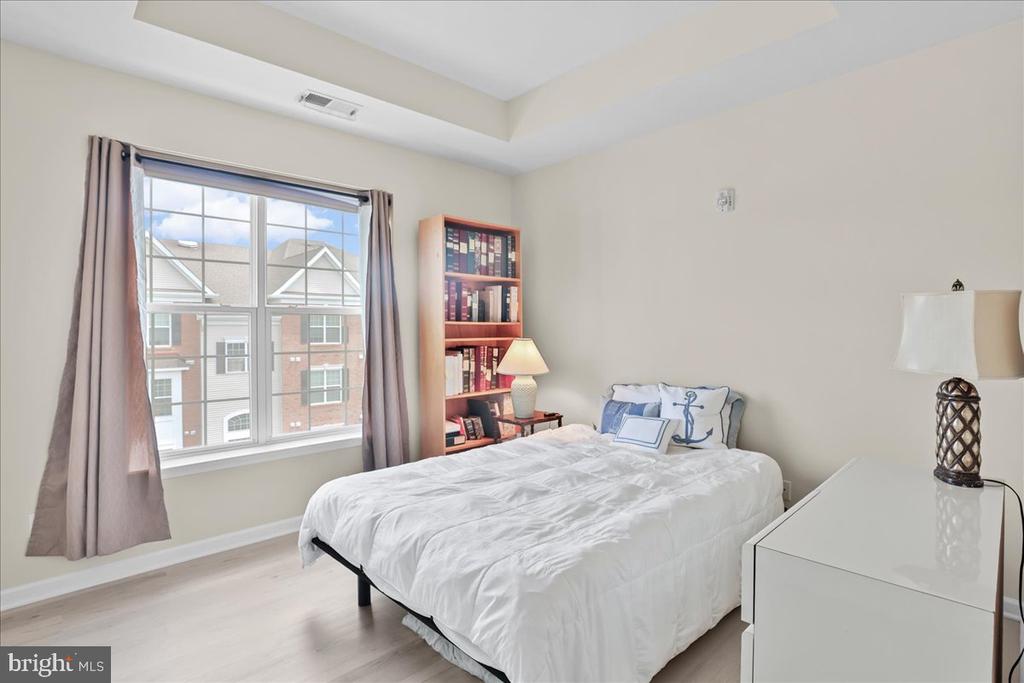 4641 DERBY COURT