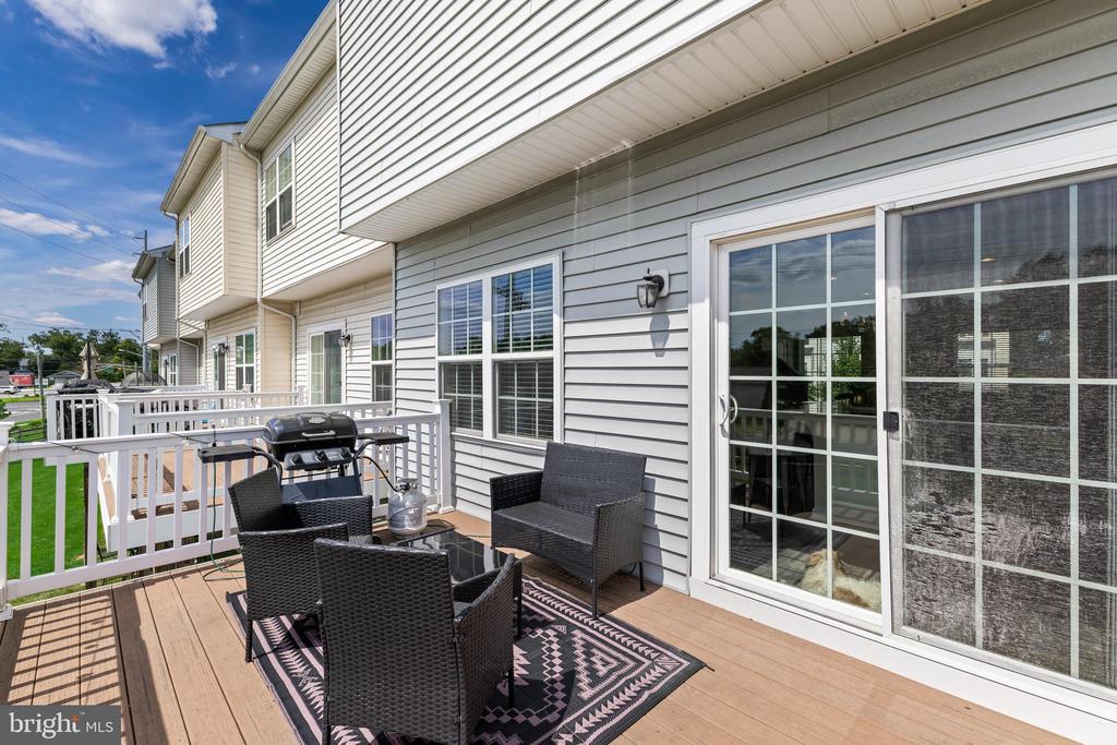 40 IRON GATE ROAD