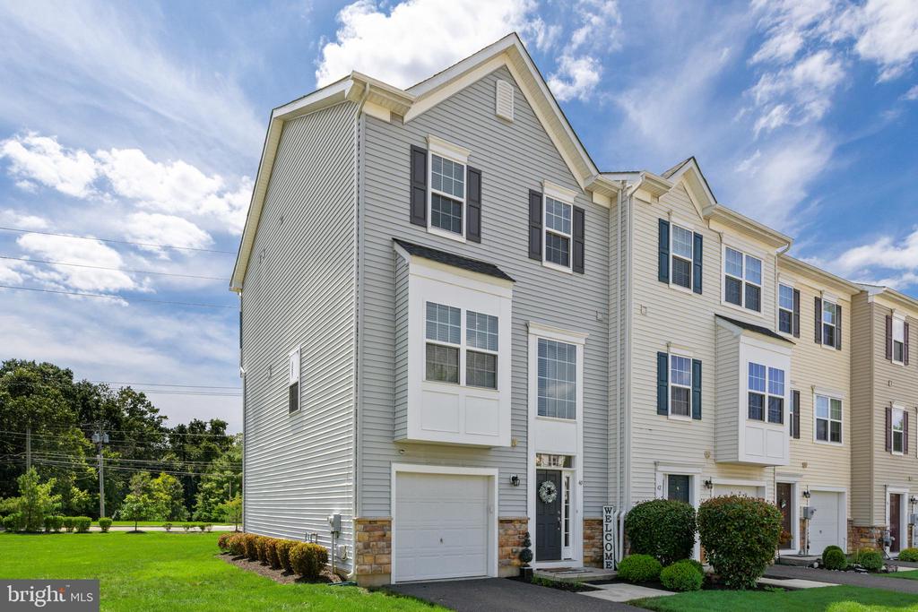 40 IRON GATE ROAD