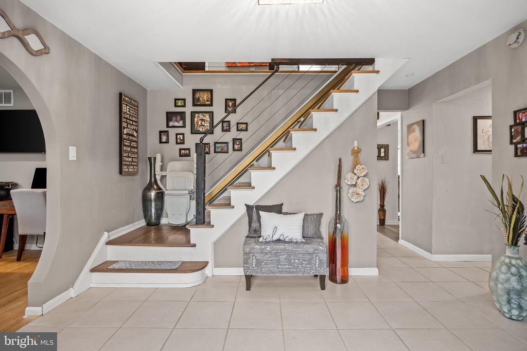 5 CHATEAU DRIVE