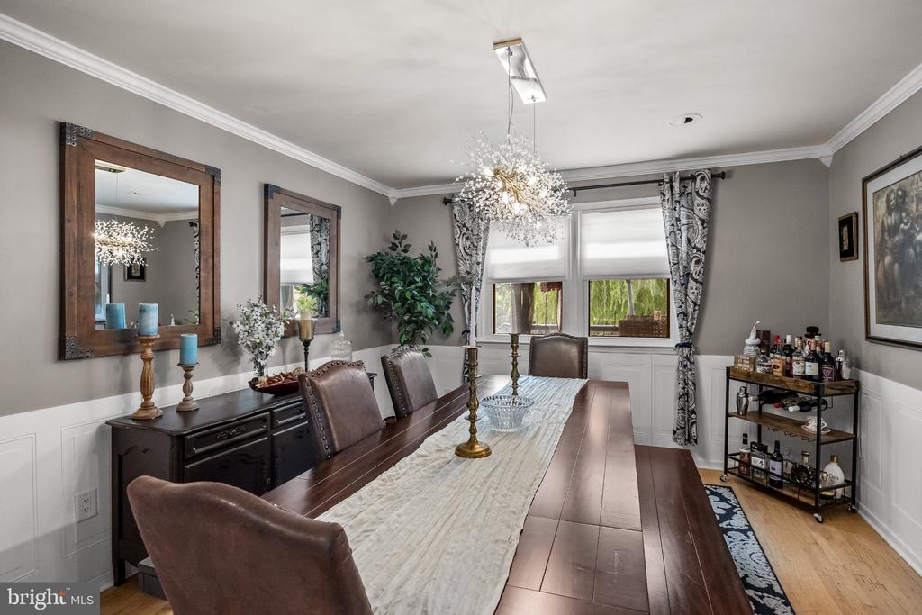 5 CHATEAU DRIVE