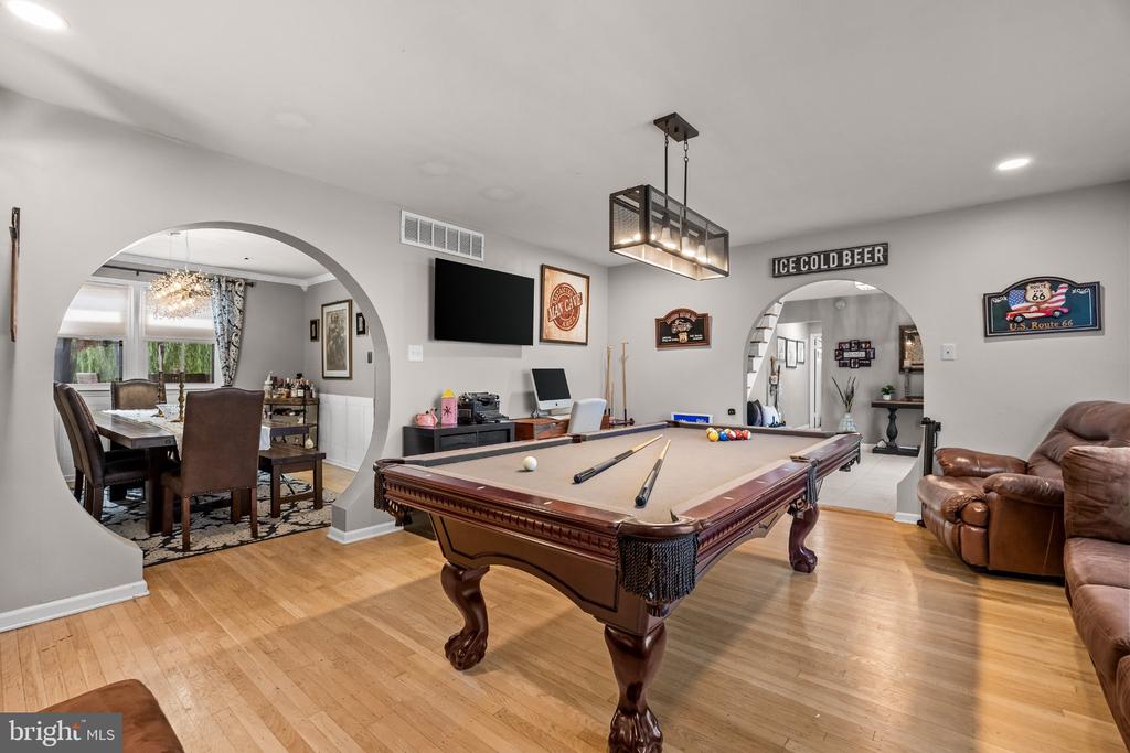 5 CHATEAU DRIVE