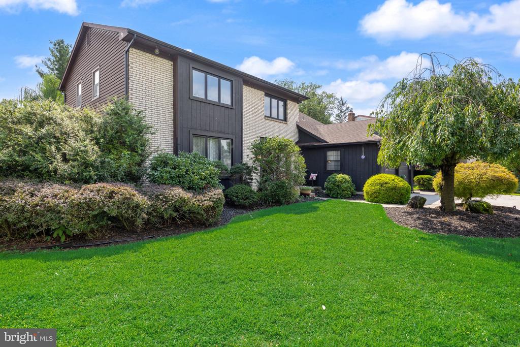 5 CHATEAU DRIVE