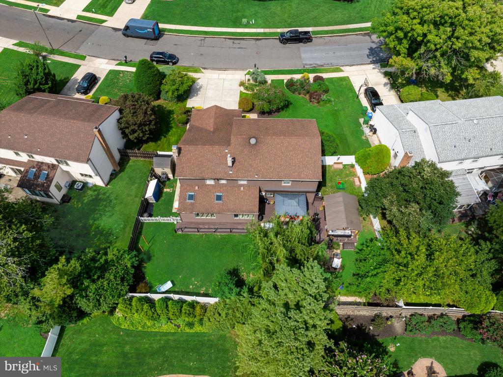 5 CHATEAU DRIVE