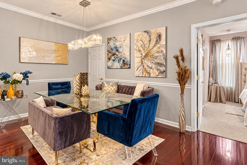 4021 DERBY COURT