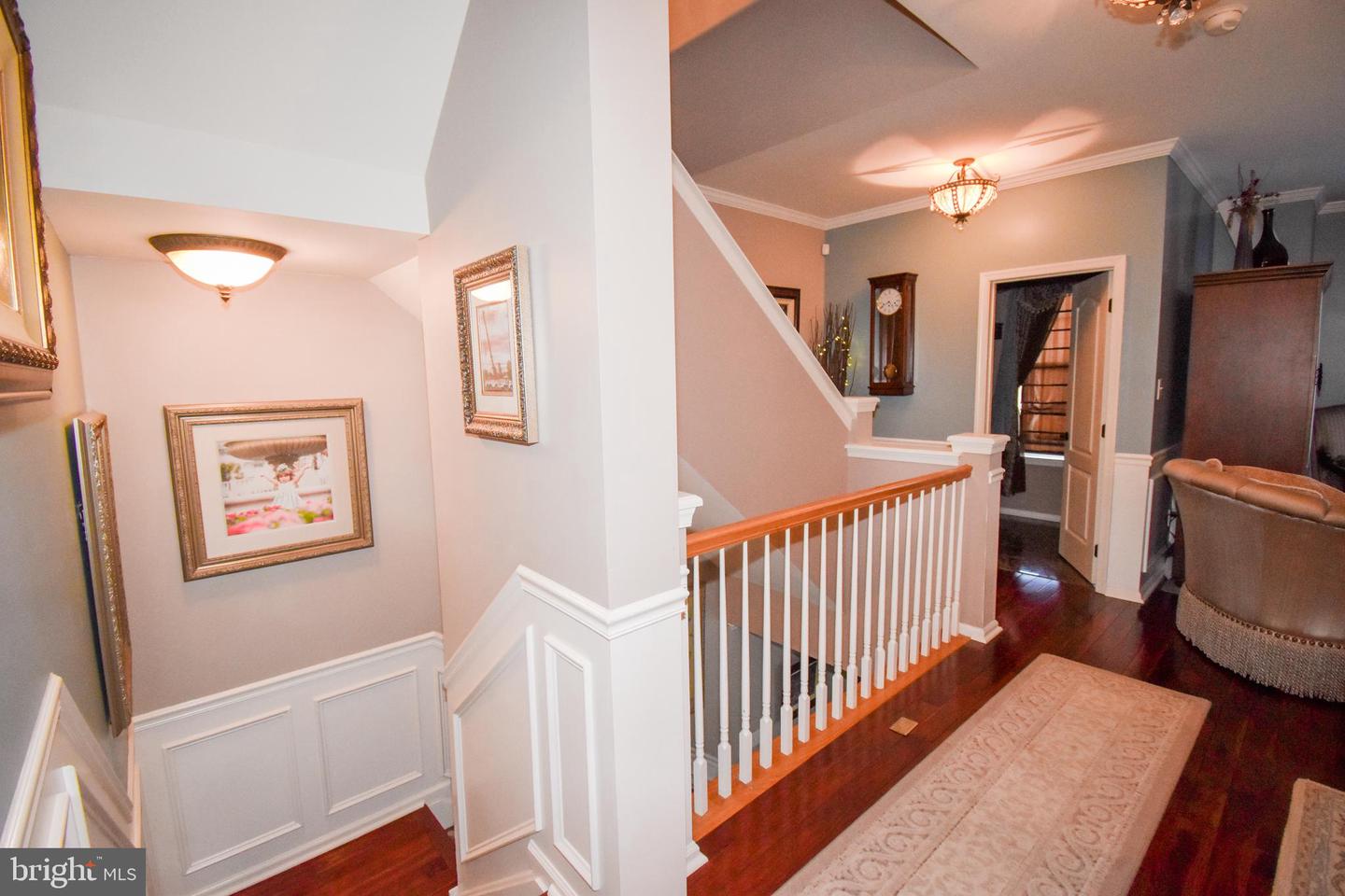151 Acorn Dr
