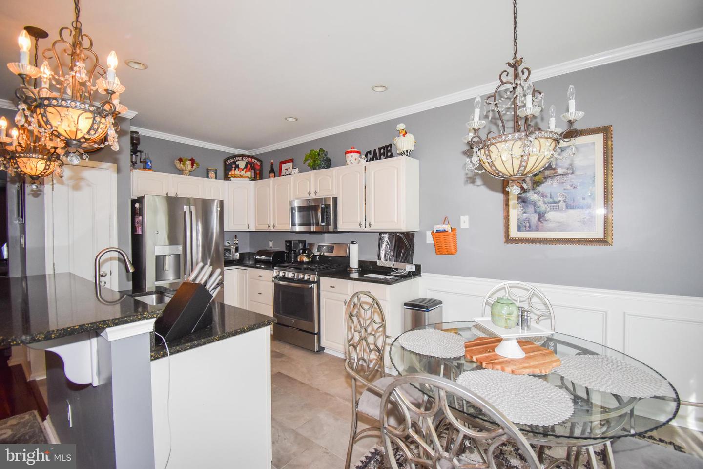151 Acorn Dr