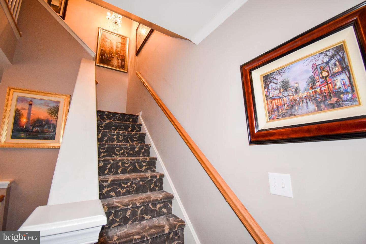 151 Acorn Dr