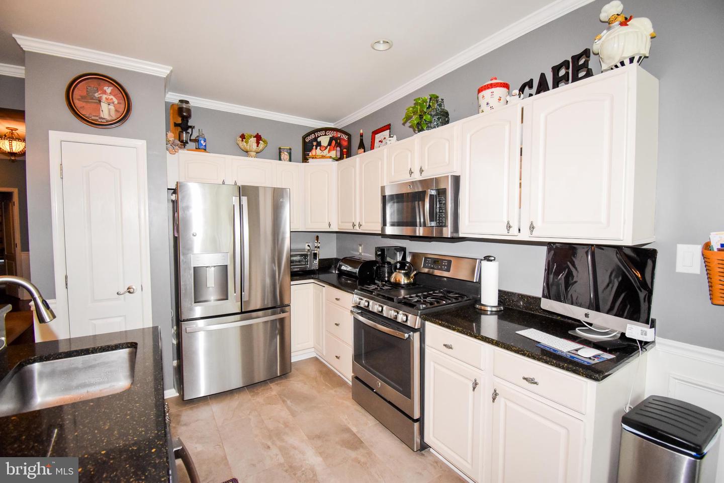 151 Acorn Dr