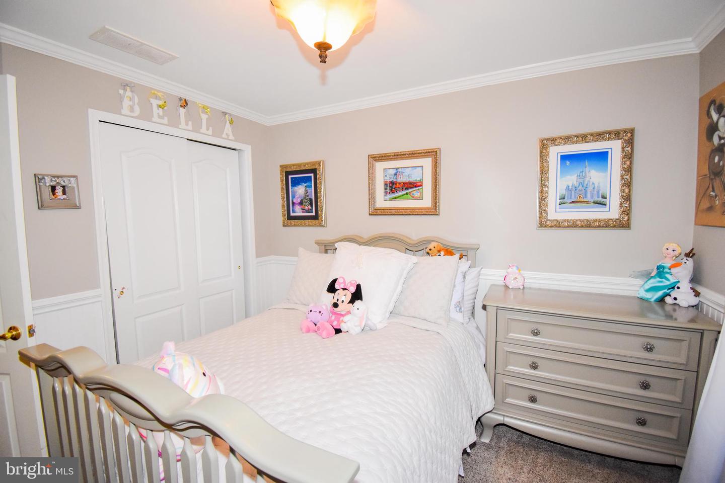 151 Acorn Dr