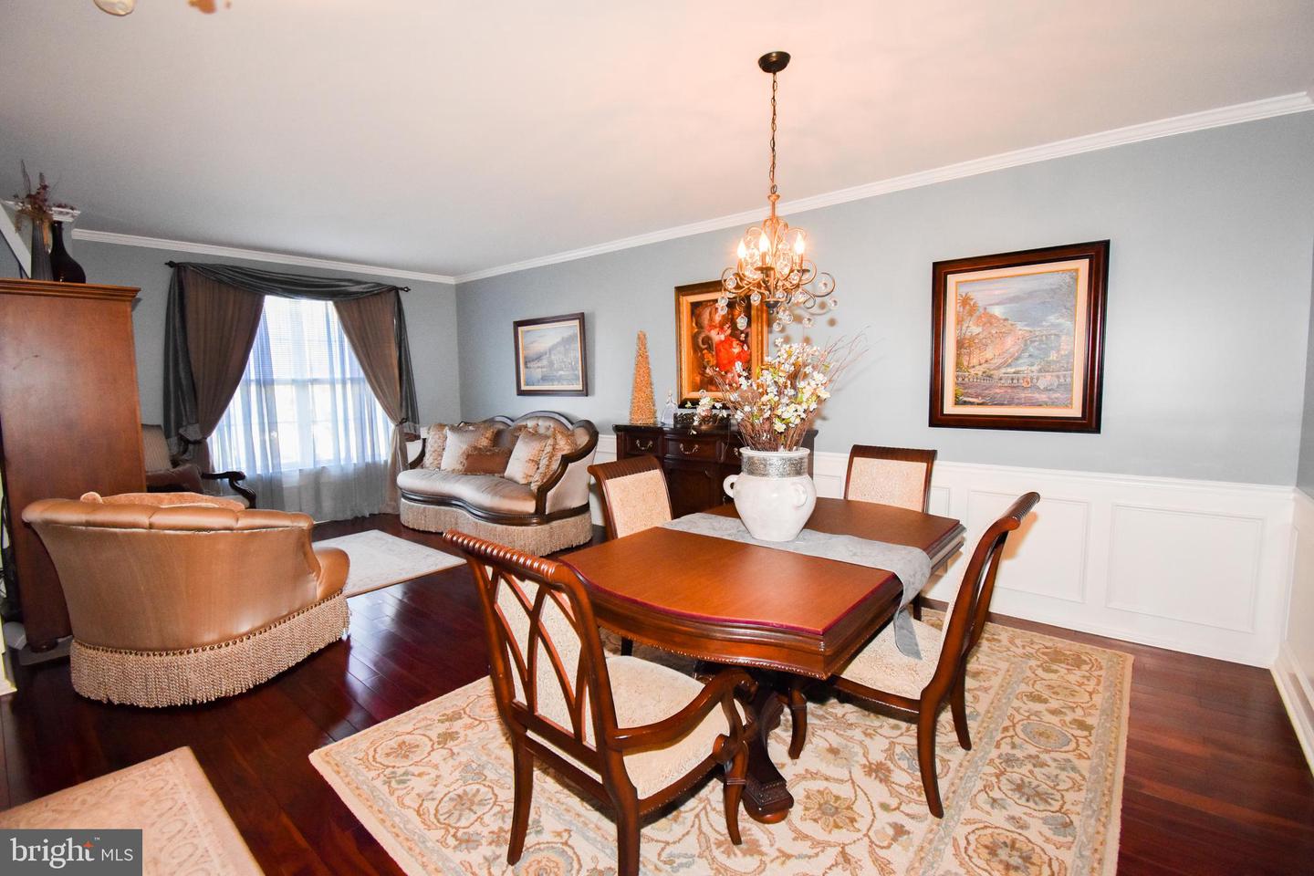 151 Acorn Dr