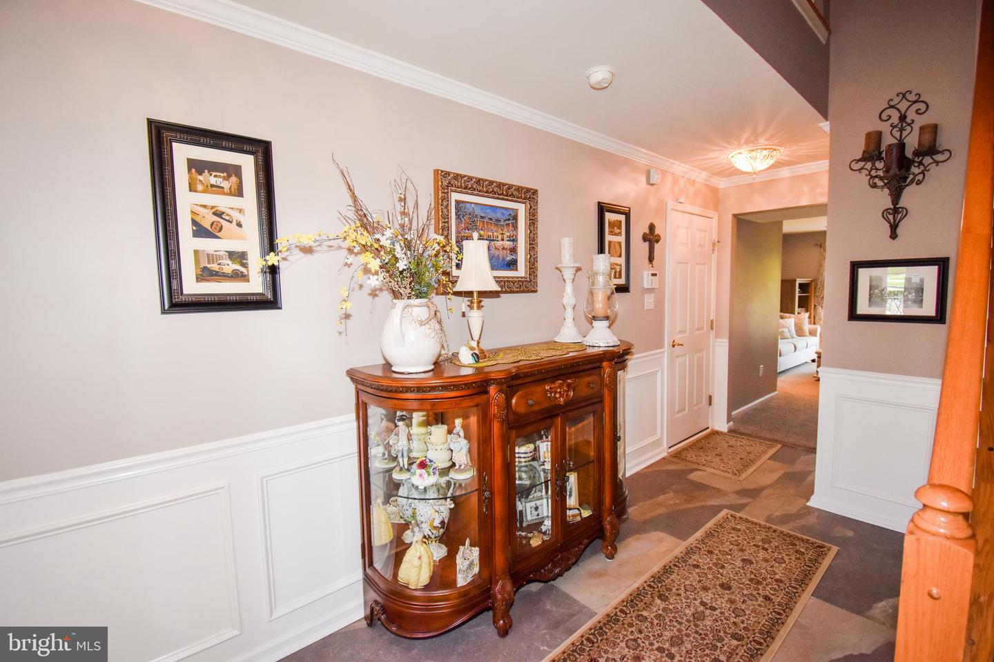 151 Acorn Dr