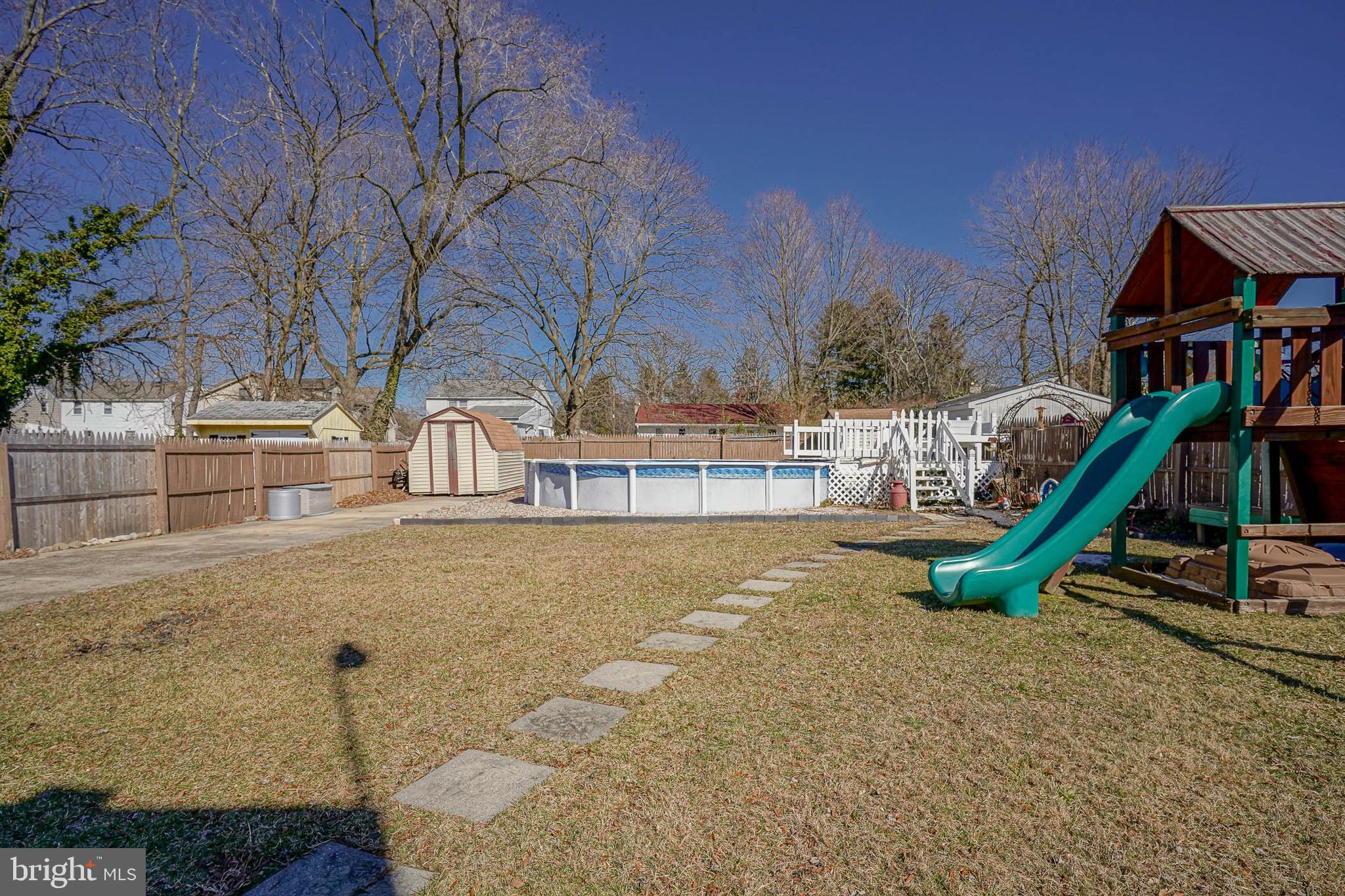 305 Cornell Rd