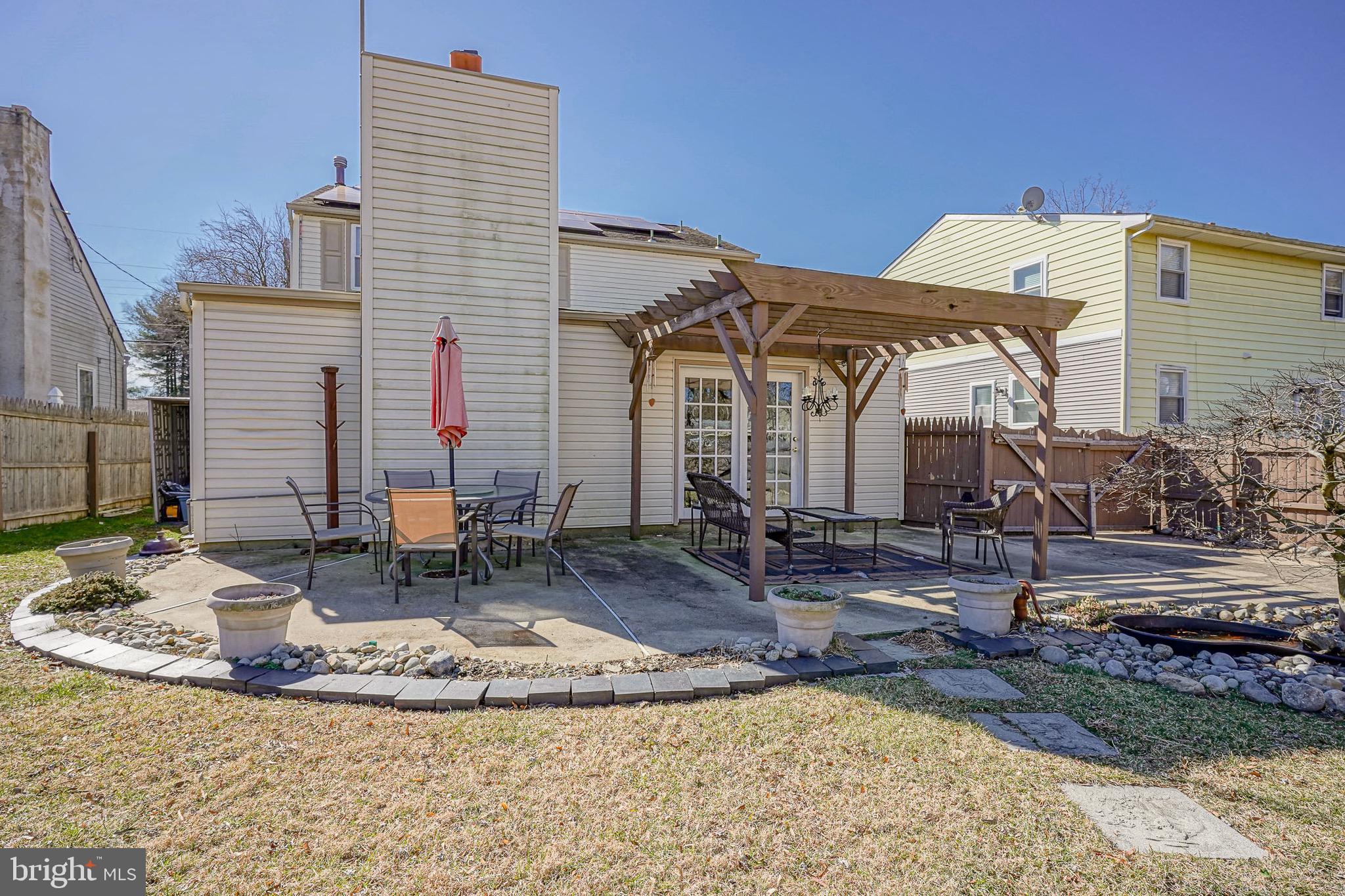 305 Cornell Rd