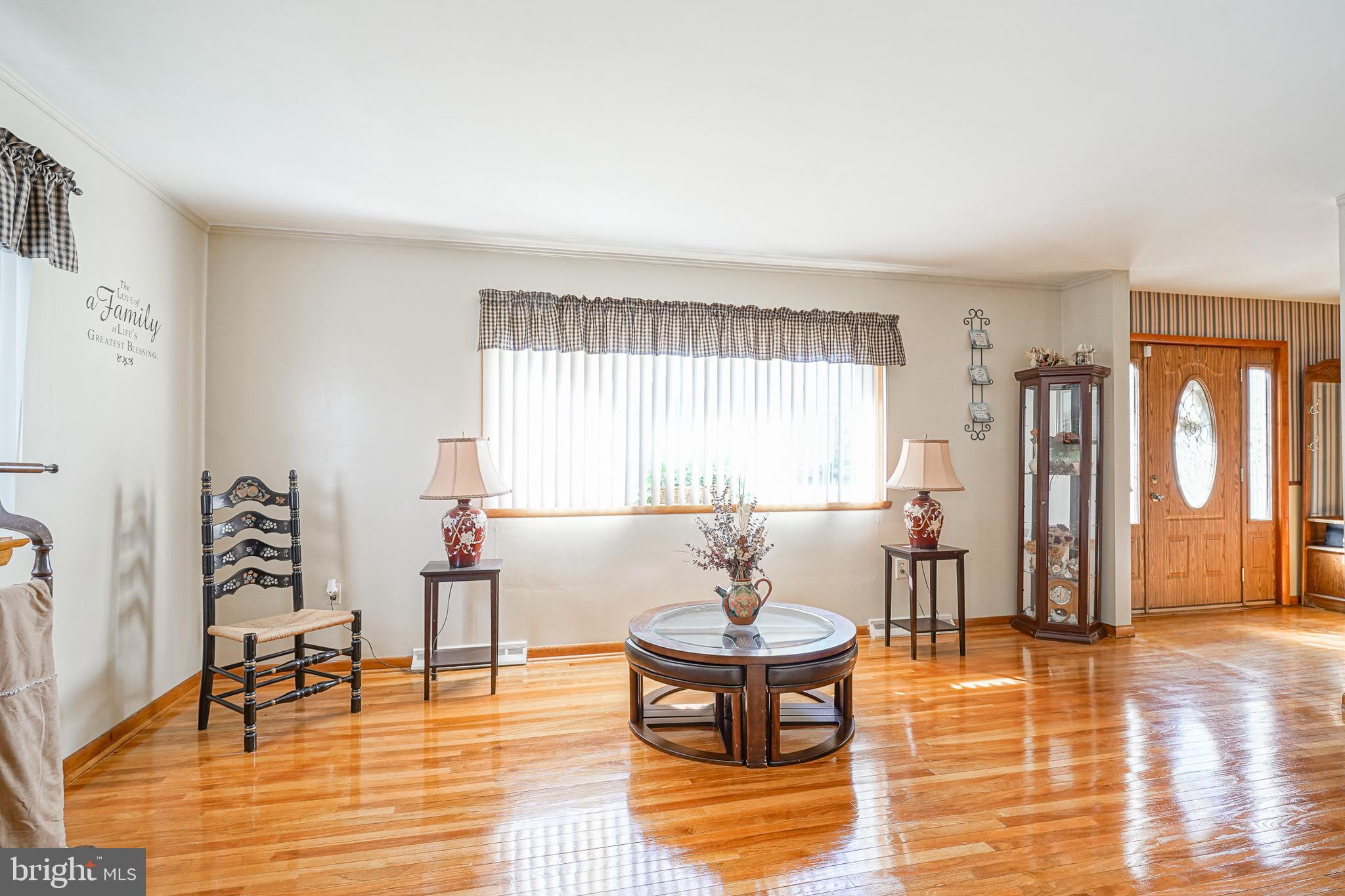 305 Cornell Rd