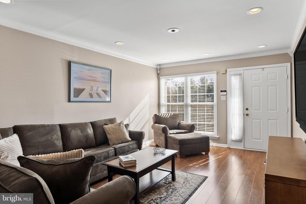 153 Kerry Lynn Ct