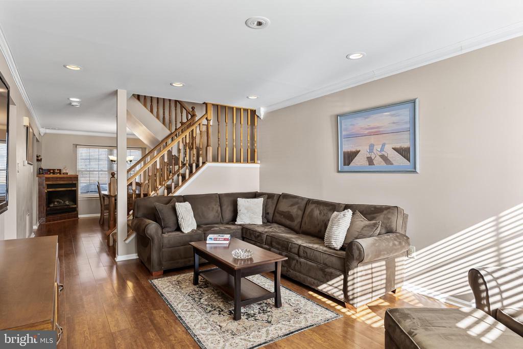 153 Kerry Lynn Ct